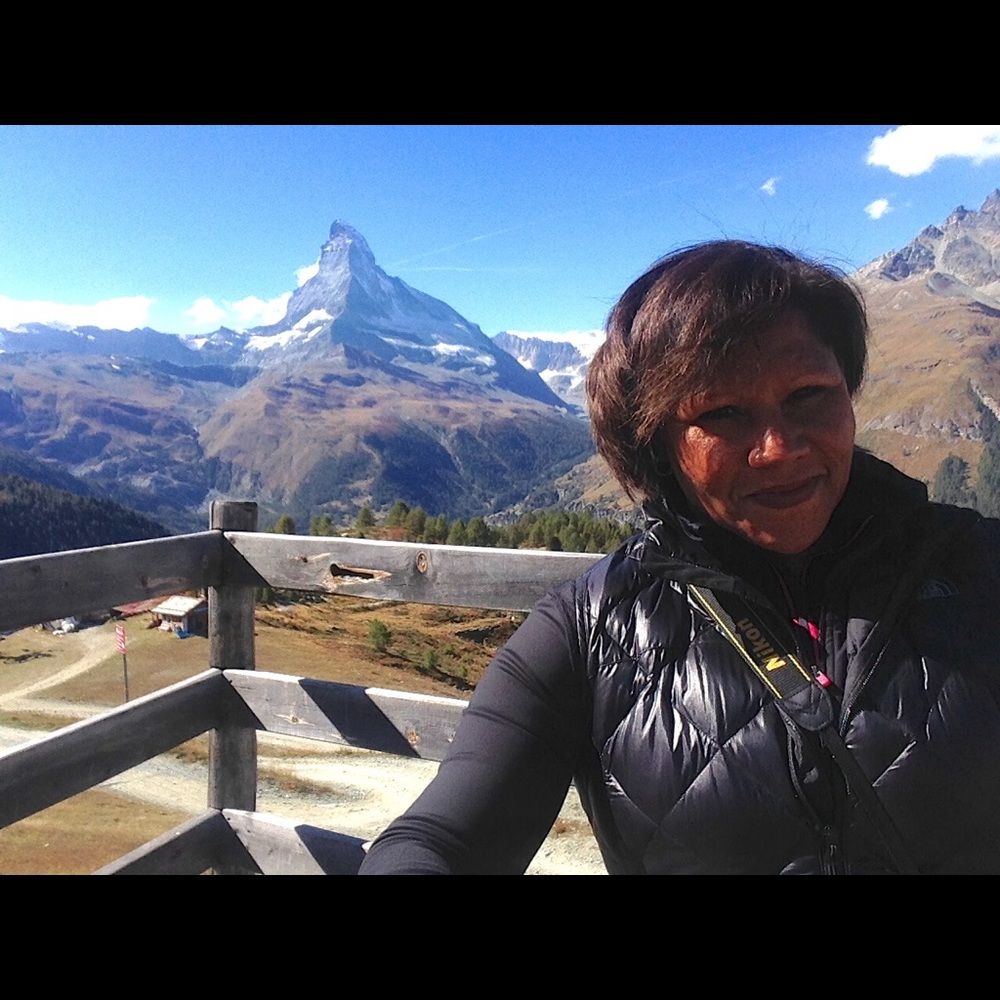 Meet your Posher, Melanie